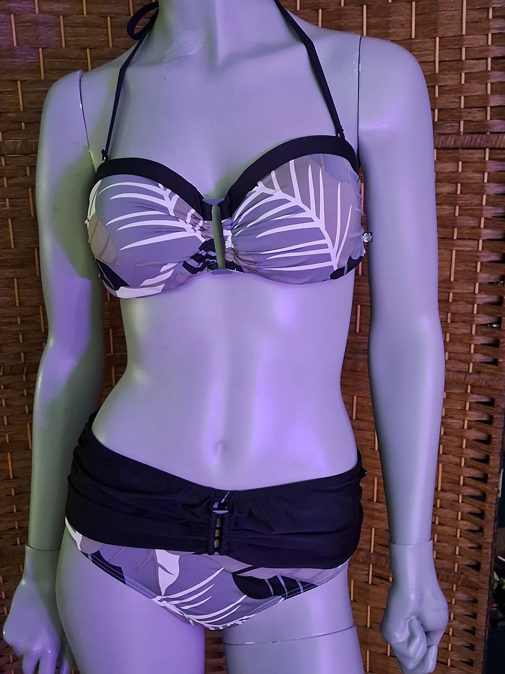 🌟 3/$30. Two-Piece Tropical Leaf Print Bikini in Grey, White and Black. Med-Lrg